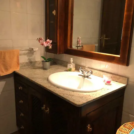 Апартаменты Apartamento La Santa